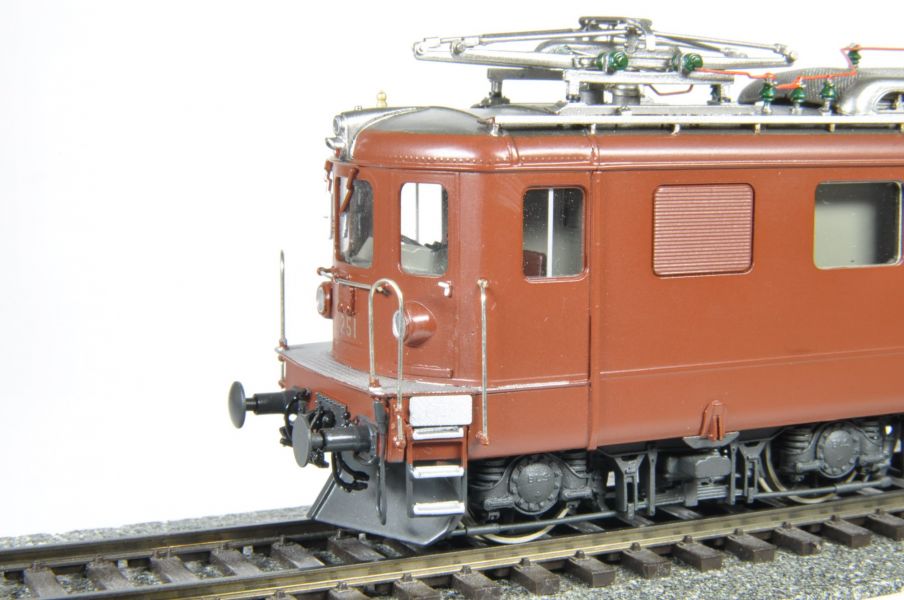 BLS Ae 4 4 251 06